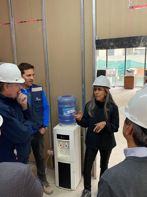 SUSESO: Noticias - Superintendenta visita obra con proyecto piloto para ...
