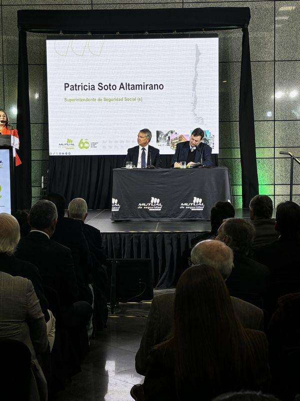 SUSESO: Noticias - Prevención y seguridad laboral: ejes centrales en ...